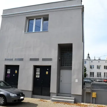 Piotrków Tryb.: Zamurowa 1 po kompleksowym remoncie