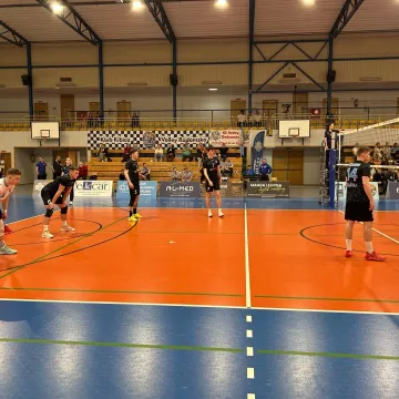 Zacięta walka w Radomsku. METPRIM Volley pokonuje Resursę Łódź po tie-breaku