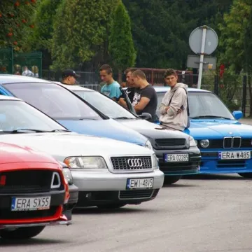 Moto Show Kamieńsk przyciągnął fanów motoryzacji