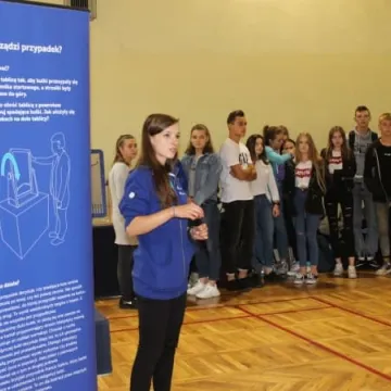 Do Elektryka przyjechał Naukobus