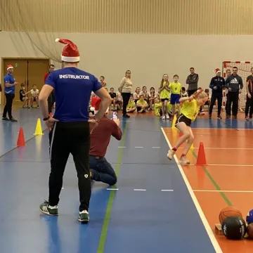 Sportowe Mikołajki z MOSiR w Radomsku