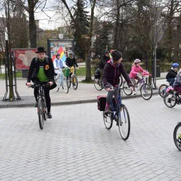 Rowerzyści z Radomska powitali wiosnę