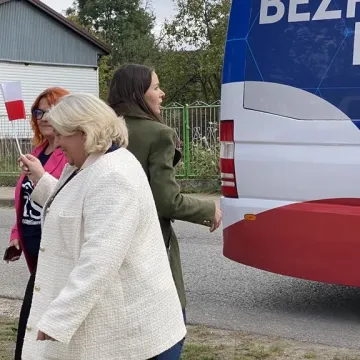 Marszałek Sejmu - Elżbieta Witek z wizytą w Strzałkowie