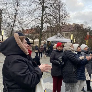 Plac 3 Maja w Radomsku zamienił się w świąteczne miasteczko