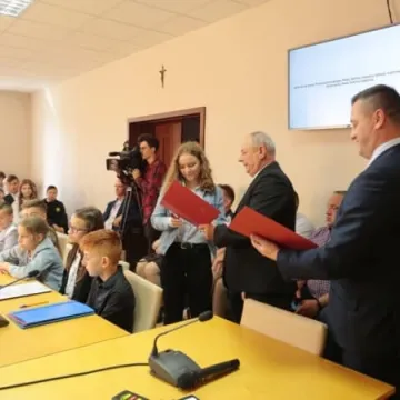 Pierwsza Dziecięca Sesja Rady Gminy w Ładzicach