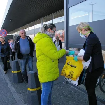 Maseczki trafiły do radomszczan