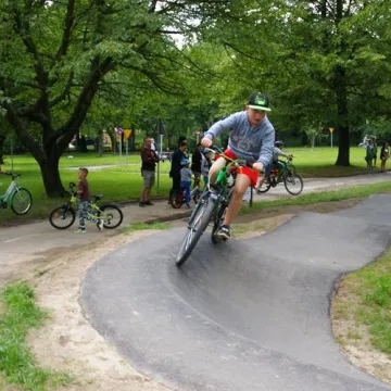 Pumptrack w Radomsku oficjalnie oddany do użytku