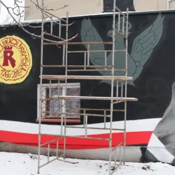 Patriotyczny mural gotowy 