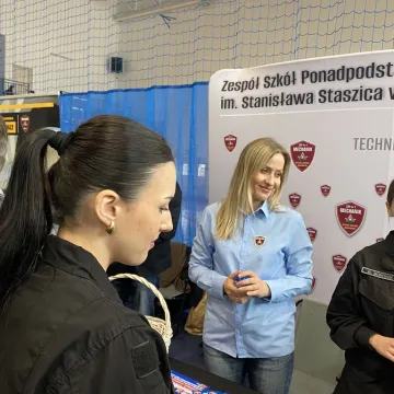 Tłumy na targach edukacyjnych w Radomsku