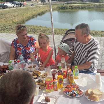 [WIDEO] Rodzinny piknik w Pratkowicach – wspólne zakończenie lata i integracja mieszkańców