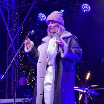 [WIDEO] Halina Mlynkova na Jarmarku Bożonarodzeniowym w Radomsku