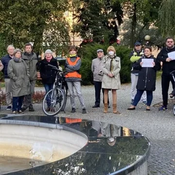 Prounijna manifestacja w Radomsku: „Zostajemy”, „Zostajemy”!