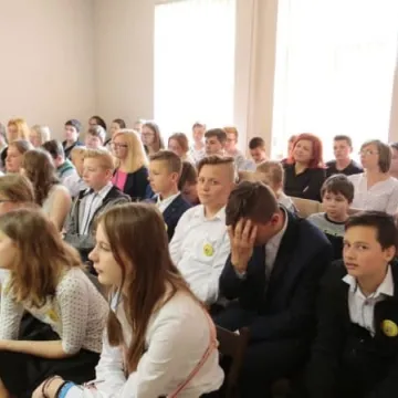 Pierwsza Dziecięca Sesja Rady Gminy w Ładzicach