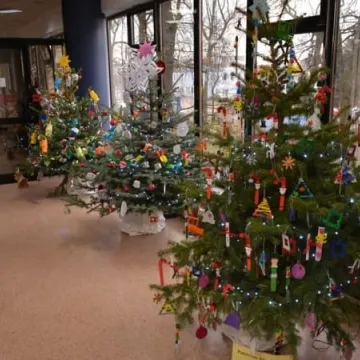 Choinka w MBP Radomsko 