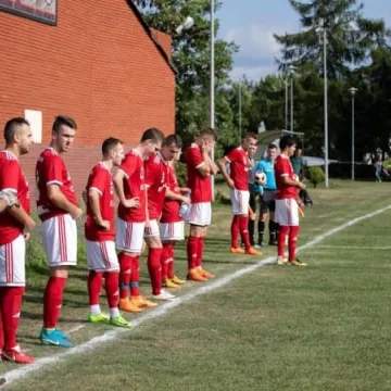 KS Niedośpielin rozgromił rywala