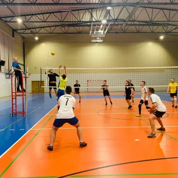 Wyniki IX kolejki Amatorskiej Ligi Siatkówki