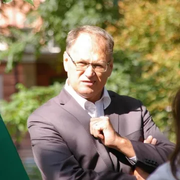 Radny Rączkowski: drzewa w Parku Świętojańskim zagrażają życiu mieszkańców