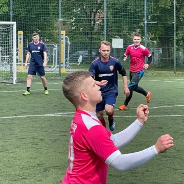 Liga „Szóstek” w Radomsku: Żubry wciąż na czele rozgrywek