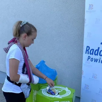 Oddali puszki, otrzymali sadzonki i zioła