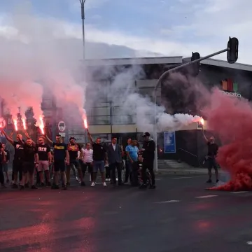 Pamiętają o bohaterach. Kibice RKS Radomsko uczcili godzinę „W”