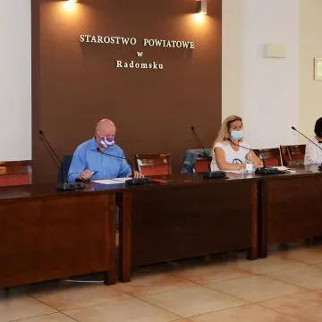 Radni rozmawiali o powiatowej oświacie