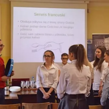 Kursy kelnerskie w Ekonomiku