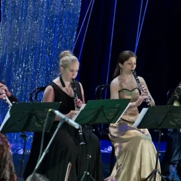  Żeńska Orkiestra Salonowa dla babci i dziadka