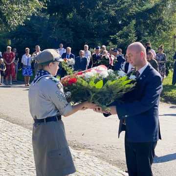 79. rocznica utworzenia Konspiracyjnego Wojska Polskiego upamiętniona w Radomsku