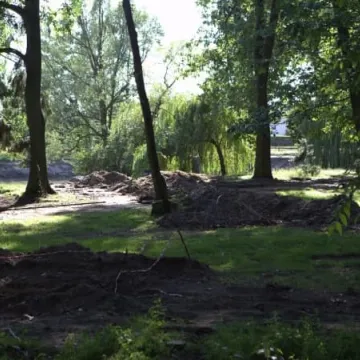 Trwają prace rewitalizacyjne w parku Świętojańskim