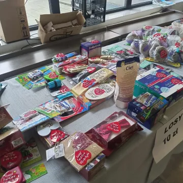 Puszki rozdane, wolontariusze na mieście. Radomsko gra z WOŚP