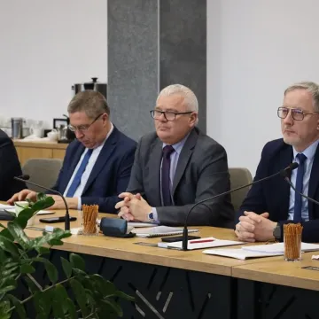 Miejscy radni przyjęli zmiany w budżecie. Co zaplanowano?