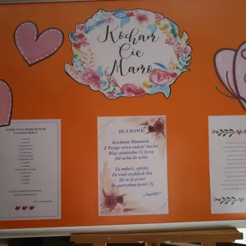 Dzieci z PP nr 9 w Radomsku wystąpiły w MDK dla mamy i taty