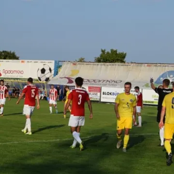 RKS przegrywa na własnym stadionie z Pogonią Grodzisk