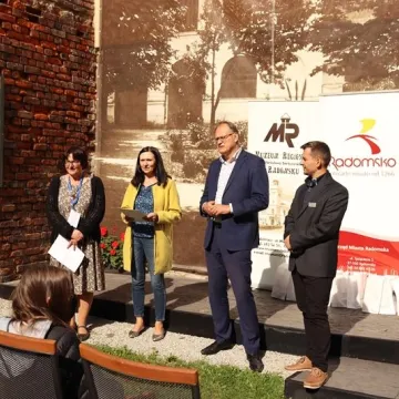 Poznawali Radomsko – miasto braci Różewiczów