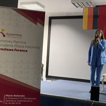 Recytowali wiersze w 3 językach w ZSDiOŚ w Radomsku