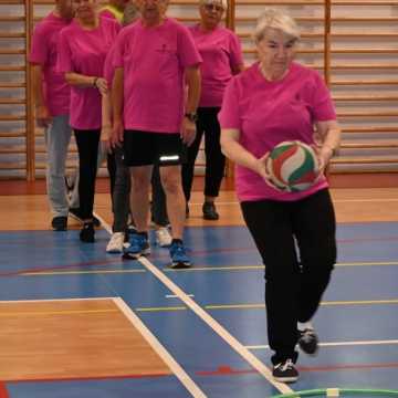 Sportowe zmagania seniorów w Radomsku. Była rywalizacja i integracja