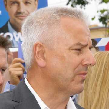Borys Budka zachęcał w Radomsku do oddania głosu na kandydata PO