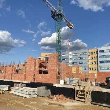 Geriatria rośnie w oczach. Sprawdziliśmy postęp prac przy radomszczańskim szpitalu