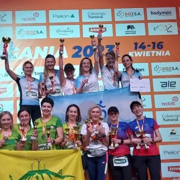 Srebrne dziewczyny z Aktywnych Kamieńsk