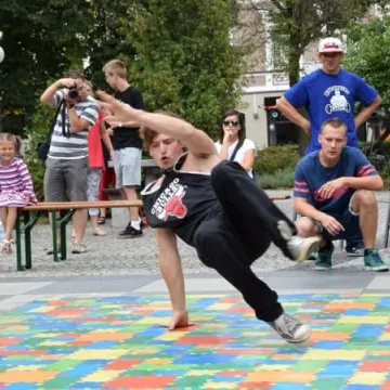 Breakdance na placu 3 Maja