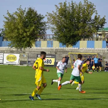 RKS Radomsko – Sokół Aleksandrów. Goście wywożą trzy punkty