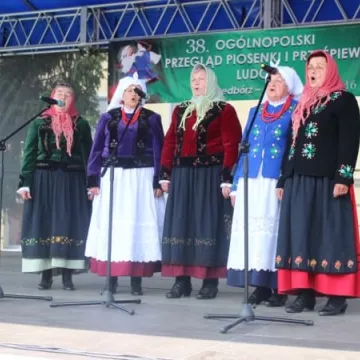 WYNIKI 38. OGÓLNOPOLSKIEGO PRZEGLĄDU PIOSENKI I PRZYŚPIEWKI LUDOWEJ  W PRZEDBORZU