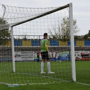 IV liga. RKS Radomsko - LKS Kwiatkowice 3:0