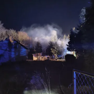 Mała Wieś. Pożar budynku mieszkalnego