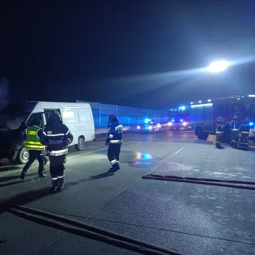 Pożar samochodu dostawczego na A1