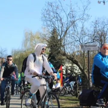 Rowerzyści przywitali wiosnę