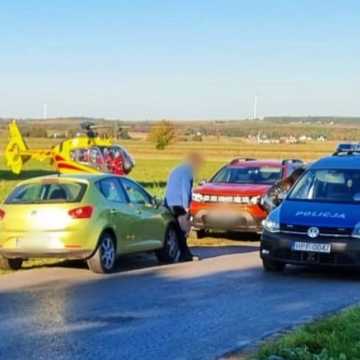 [WIDEO] W Kawęczynie doszło do potrącenia rowerzystki. Kobietę przetransportował do szpitala śmigłowiec LPR