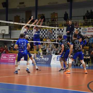 METPRIM Volley Radomsko z 15. zwycięstwem w III lidze