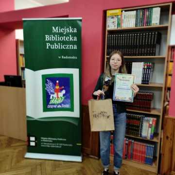 Wręczono nagrody w XVIII edycji konkursu czytelniczego ph. „Najaktywniejszy czytelnik” MBP w Radomsku