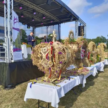 Dożynki w Jedlnie: koncerty, atrakcje i podziękowania za plony